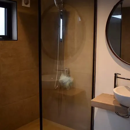 3 Bedroom Townhouse In 4 Sleeps 6 Apartment Dublin
