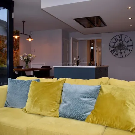 公寓 3 Bedroom Townhouse In 4 Sleeps 6 *