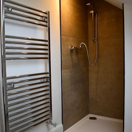 3 Bedroom Townhouse In 4 Sleeps 6